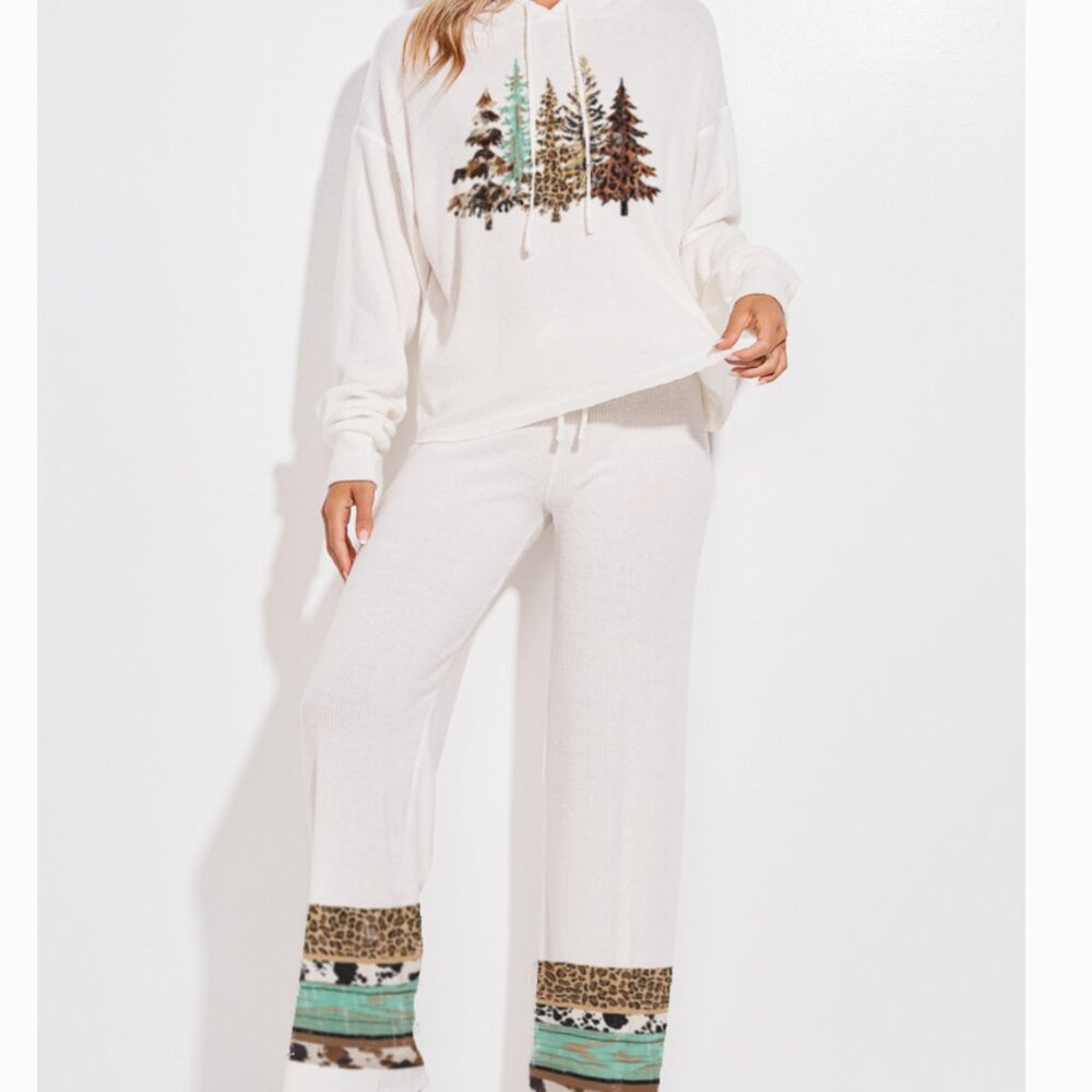 PHIL LOVE 2 Piece Set Holiday Trees